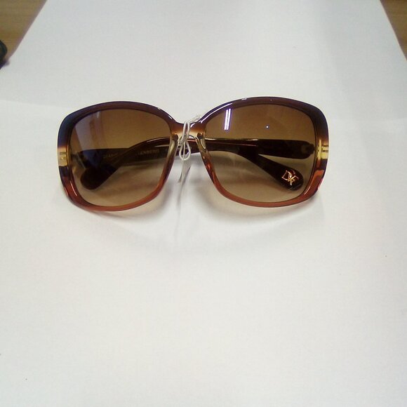 DVF Elena 548S Women\'s Sunglasses Brand New Designer Eyewear